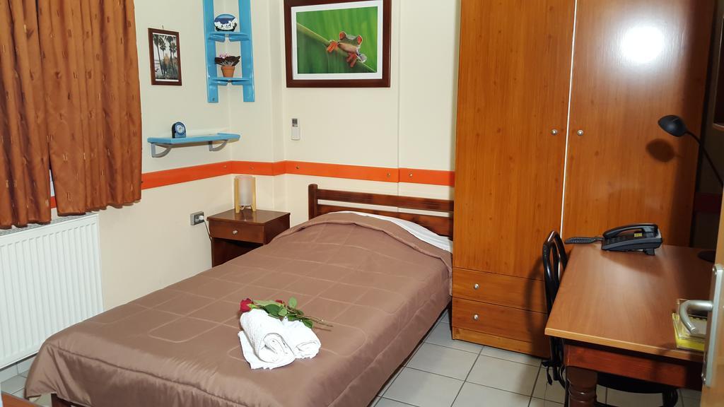 Stella Family Apartments Síndos Pokój zdjęcie
